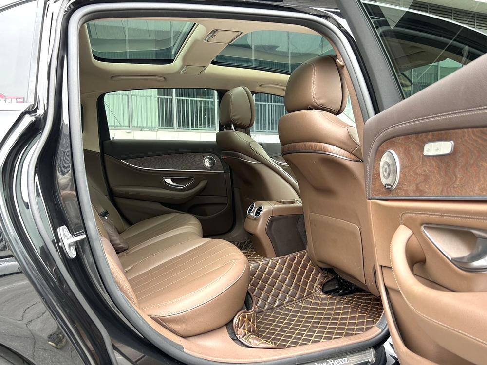 Mercedes-Benz Mercedes-Benz E-Class