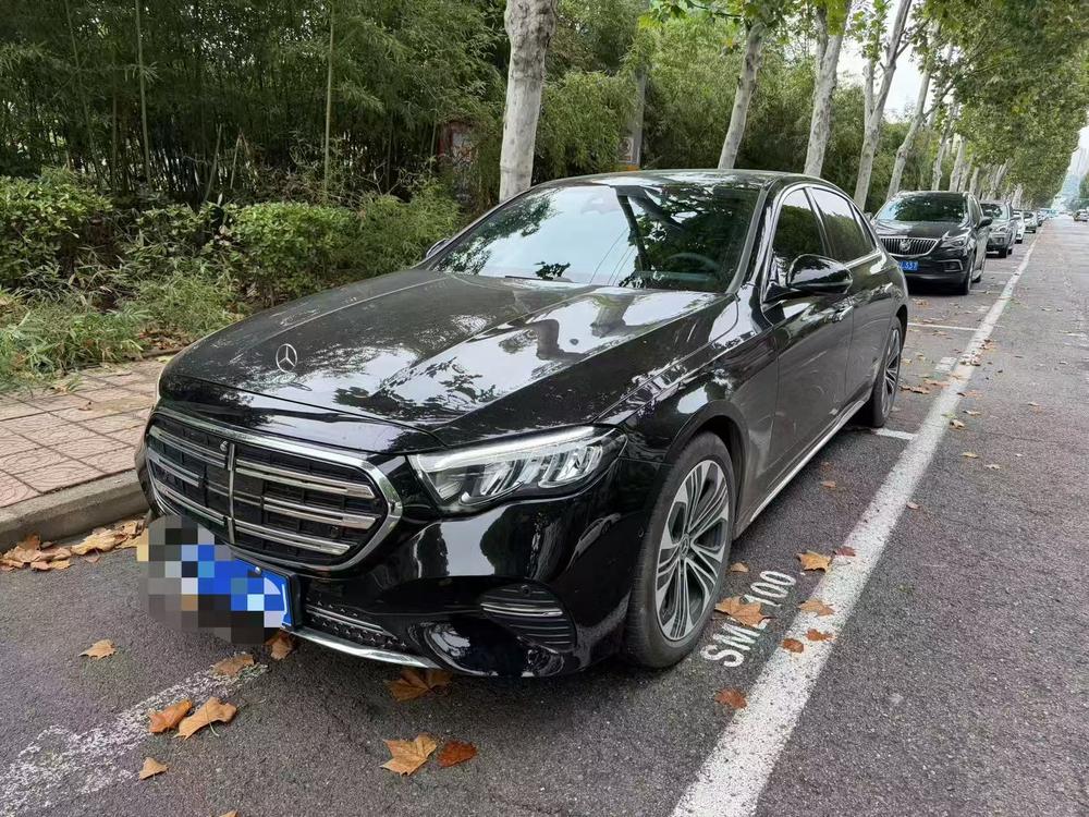 Mercedes-Benz Mercedes-Benz E-Class
