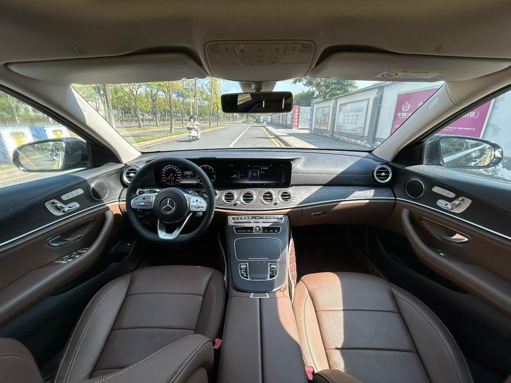 Mercedes-Benz Mercedes-Benz E-Class