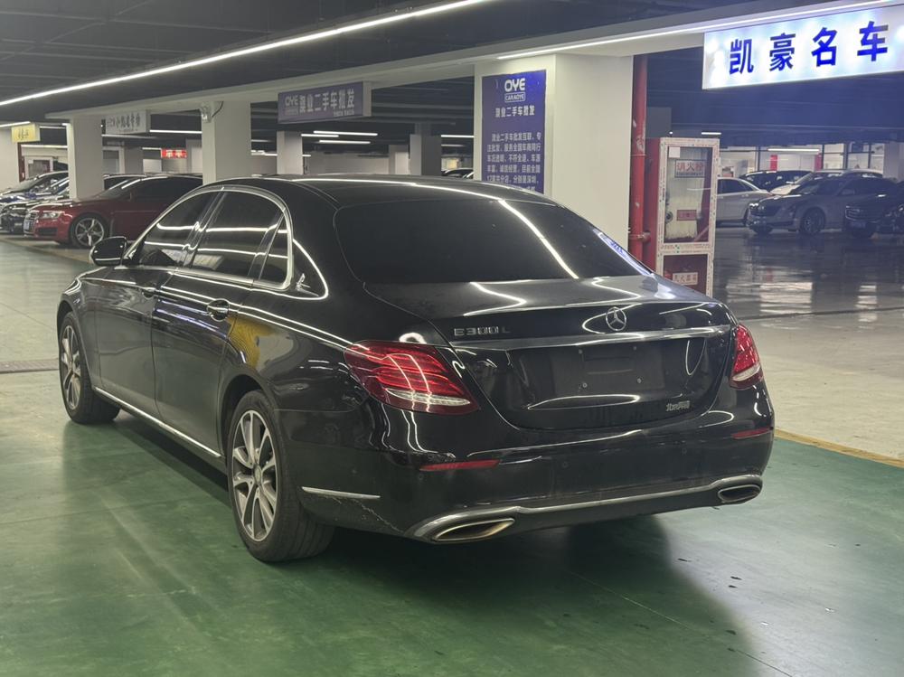 Mercedes-Benz Mercedes-Benz E-Class