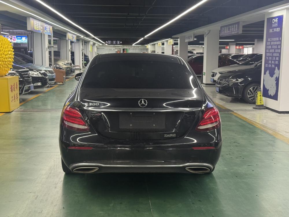 Mercedes-Benz Mercedes-Benz E-Class