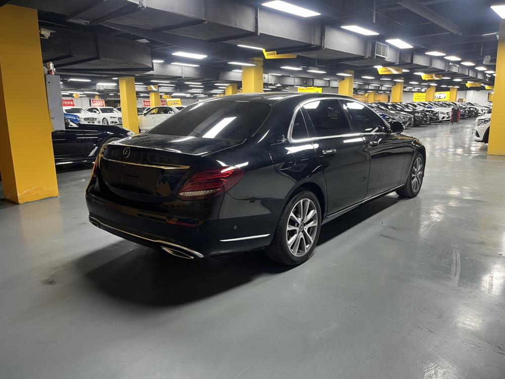 Mercedes-Benz Mercedes-Benz E-Class