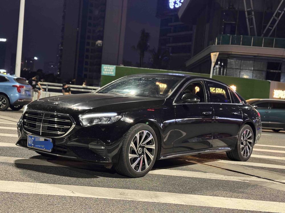 Mercedes-Benz Mercedes-Benz E-Class