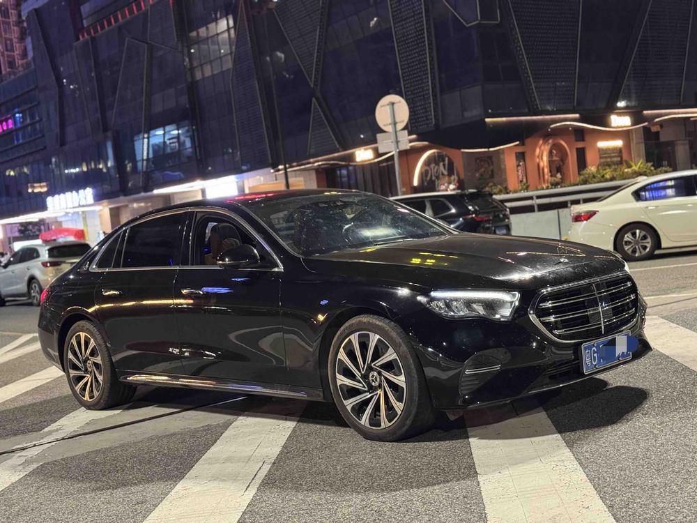 Mercedes-Benz Mercedes-Benz E-Class