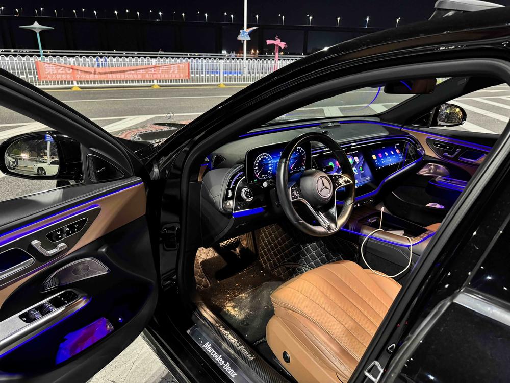 Mercedes-Benz Mercedes-Benz E-Class