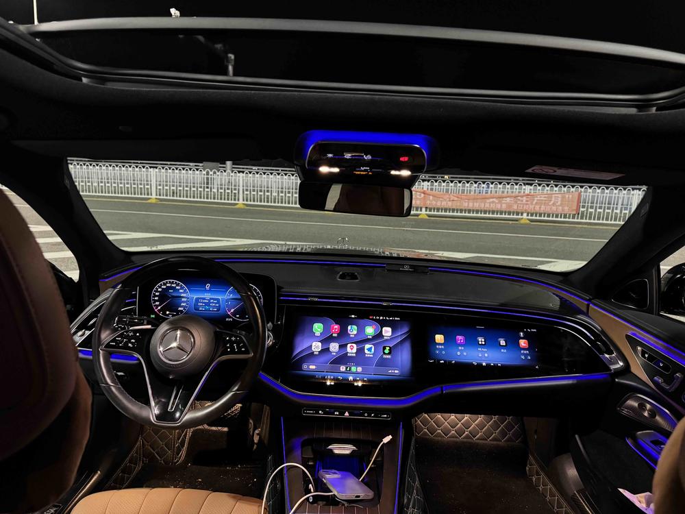 Mercedes-Benz Mercedes-Benz E-Class