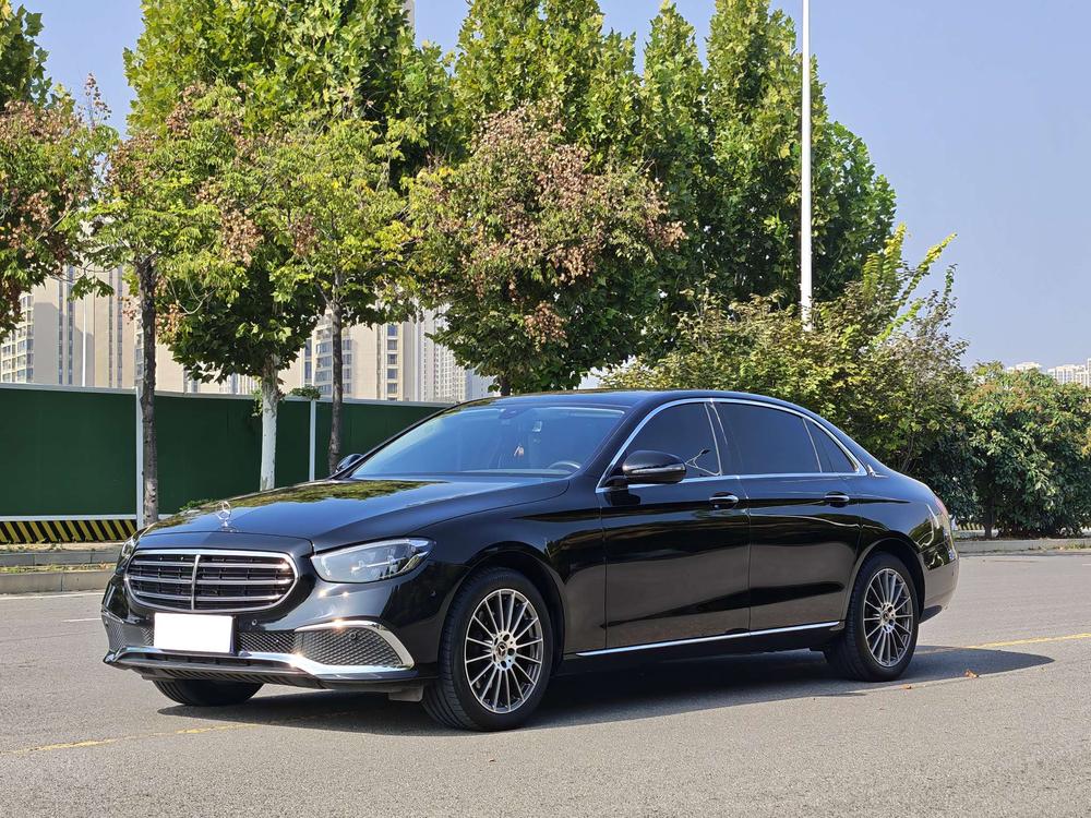 Mercedes-Benz Mercedes-Benz E-Class