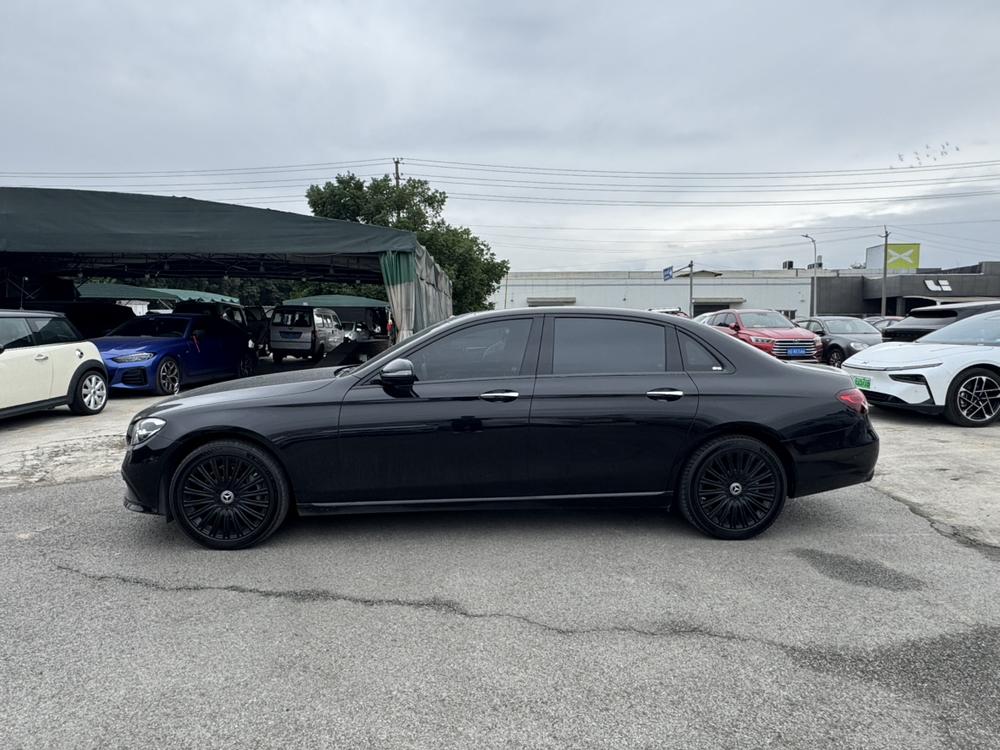 Mercedes-Benz Mercedes-Benz E-Class