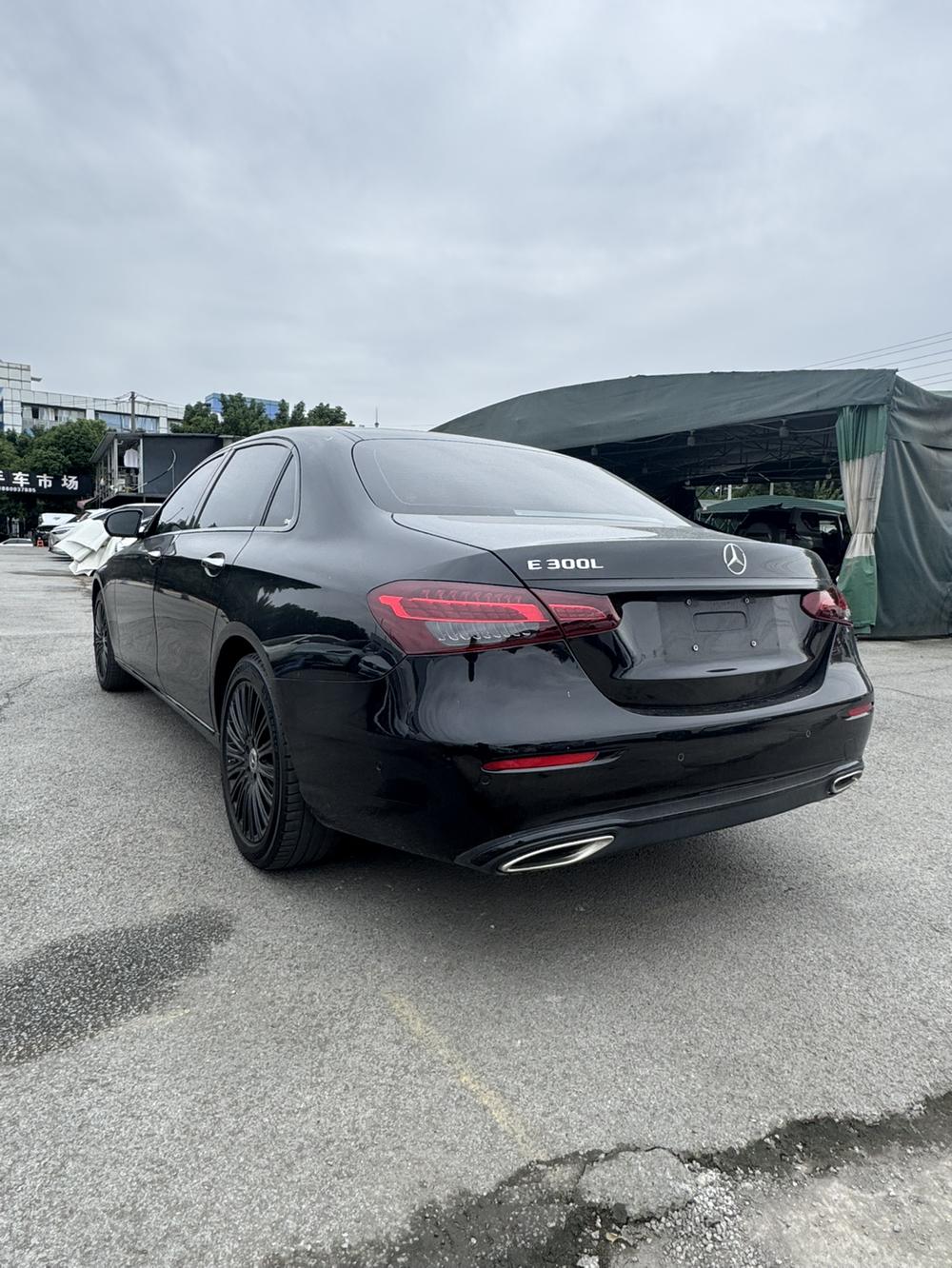 Mercedes-Benz Mercedes-Benz E-Class