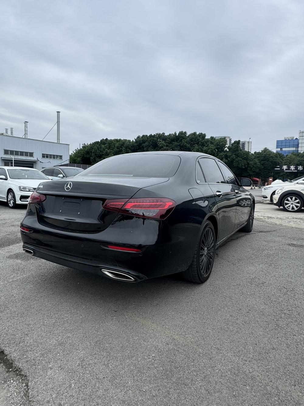Mercedes-Benz Mercedes-Benz E-Class