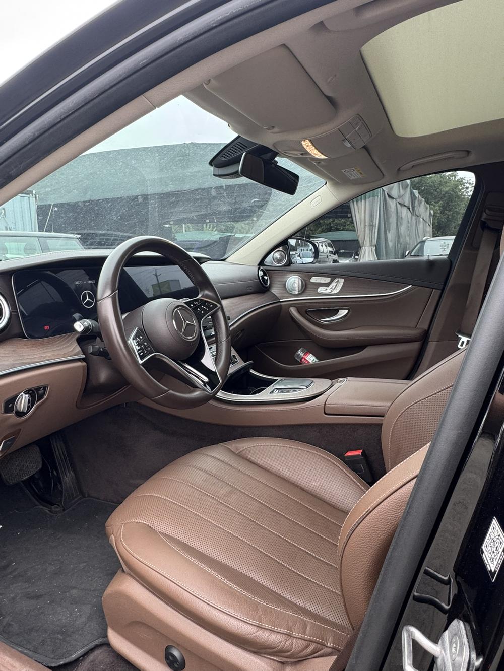 Mercedes-Benz Mercedes-Benz E-Class