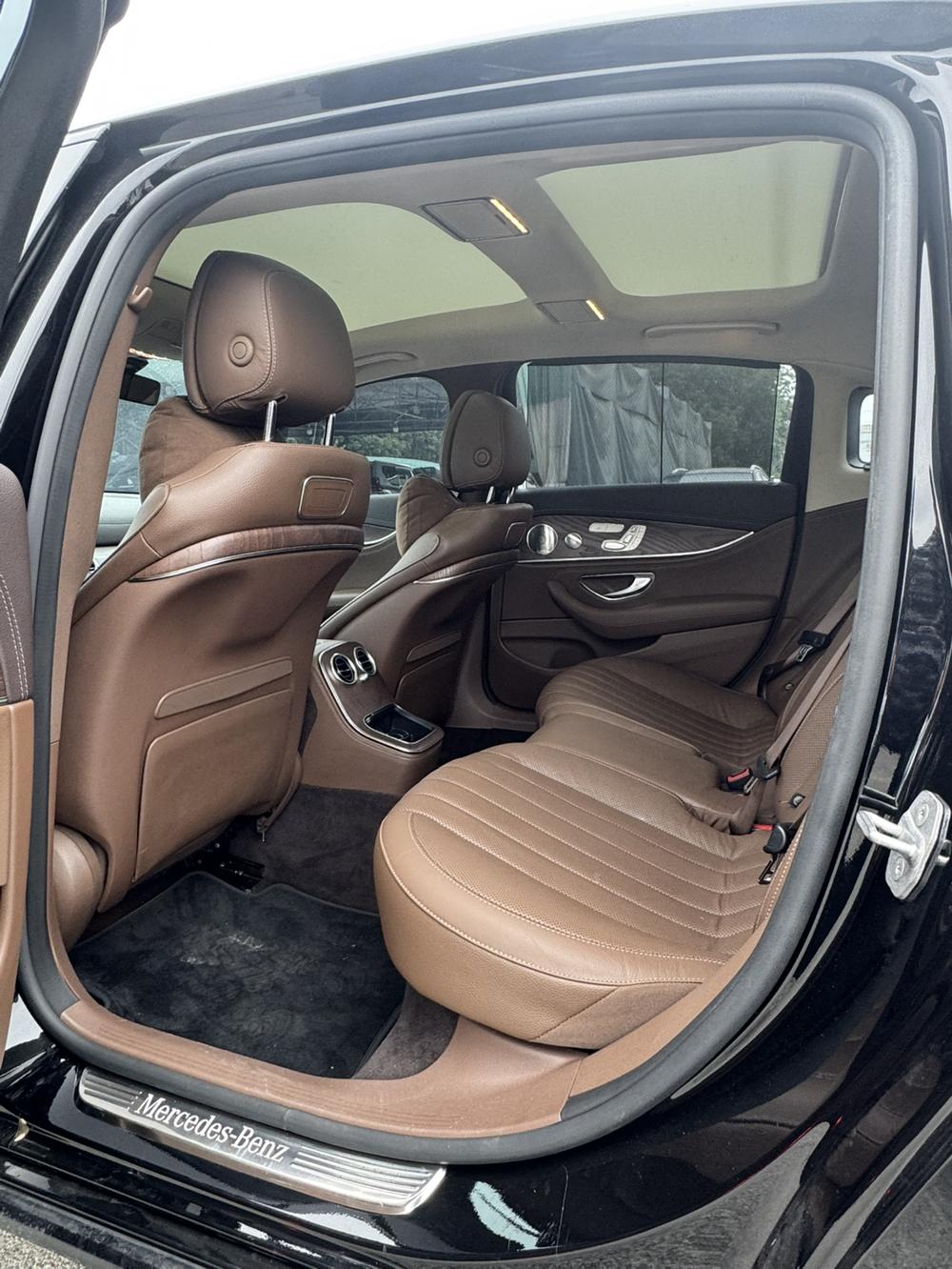 Mercedes-Benz Mercedes-Benz E-Class