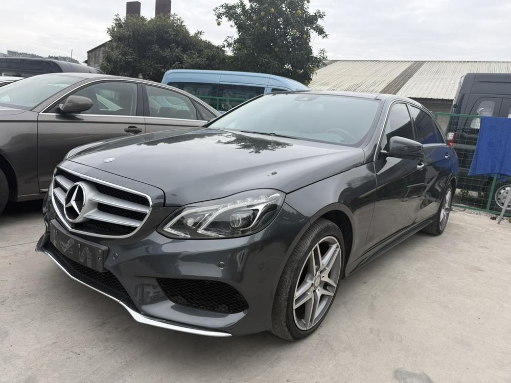 Mercedes-Benz Mercedes-Benz E-Class
