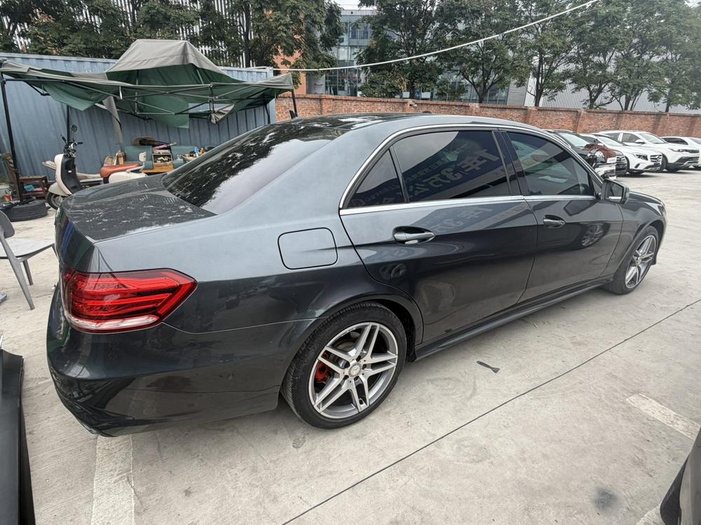 Mercedes-Benz Mercedes-Benz E-Class