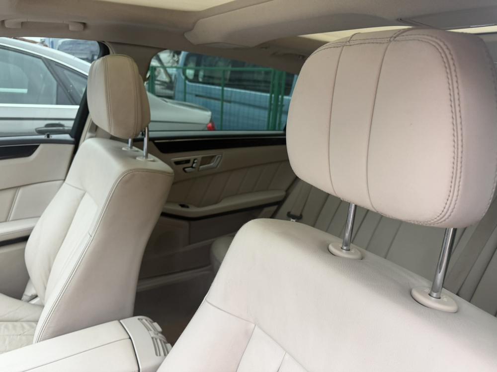 Mercedes-Benz Mercedes-Benz E-Class