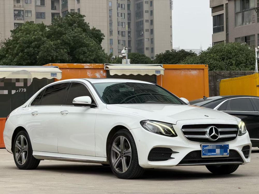 Mercedes-Benz Mercedes-Benz E-Class