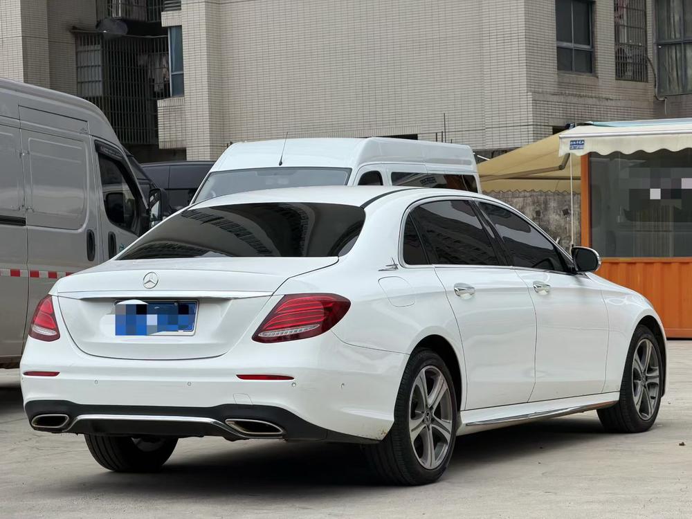 Mercedes-Benz Mercedes-Benz E-Class