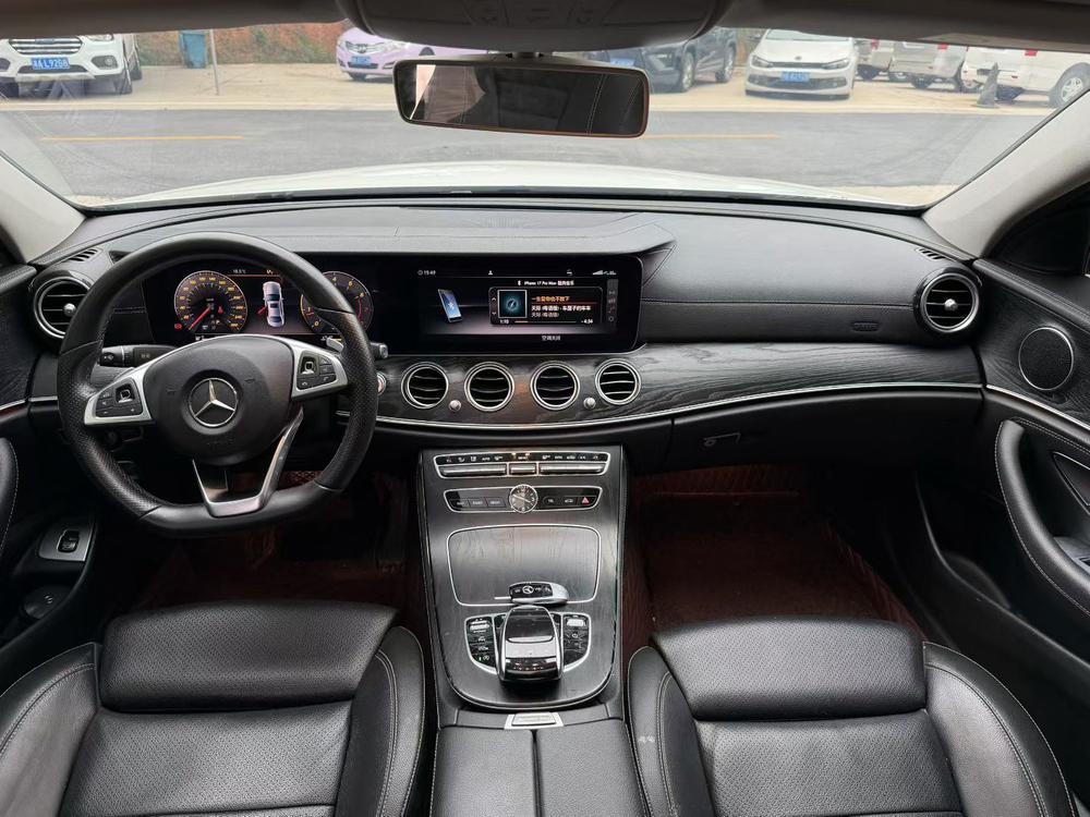 Mercedes-Benz Mercedes-Benz E-Class