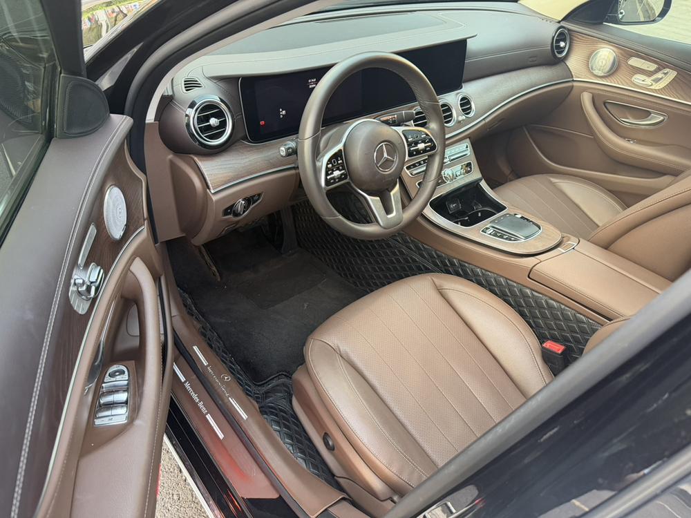 Mercedes-Benz Mercedes-Benz E-Class