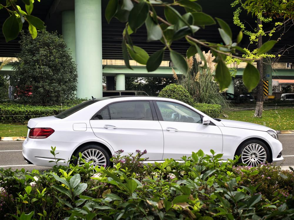 Mercedes-Benz Mercedes-Benz E-Class