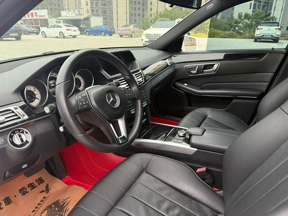 Mercedes-Benz Mercedes-Benz E-Class