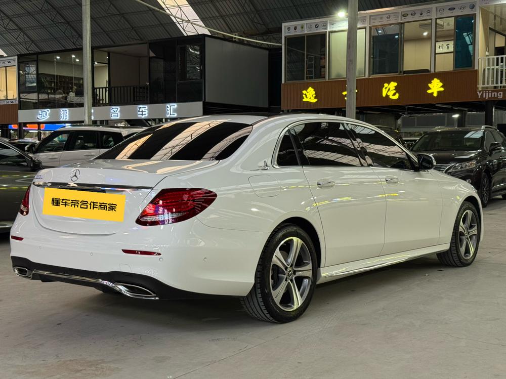 Mercedes-Benz Mercedes-Benz E-Class