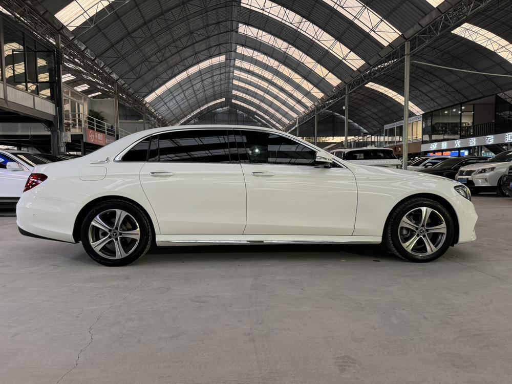 Mercedes-Benz Mercedes-Benz E-Class