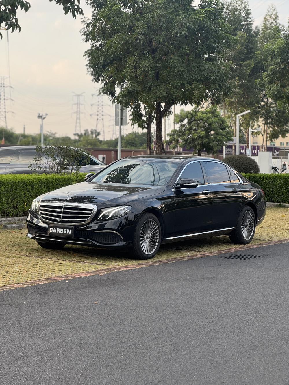 Mercedes-Benz Mercedes-Benz E-Class