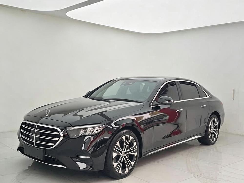 Mercedes-Benz Mercedes-Benz E-Class