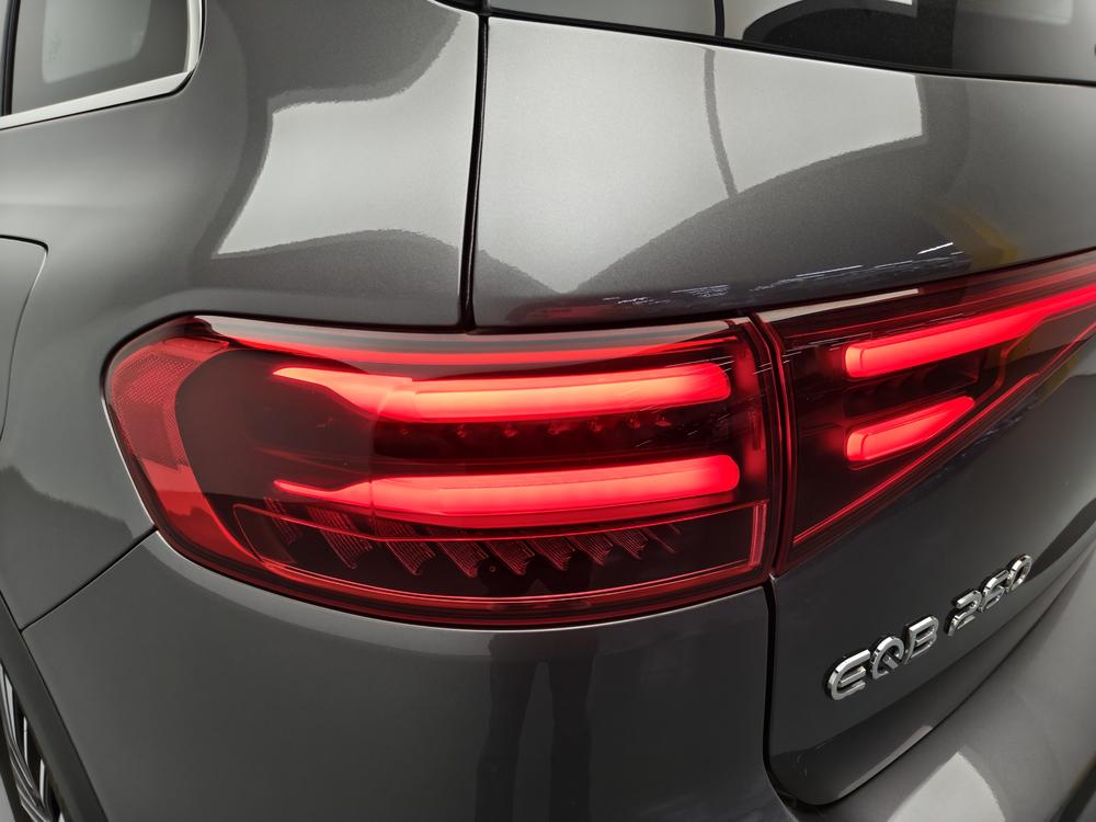 Mercedes-Benz Mercedes-Benz EQB