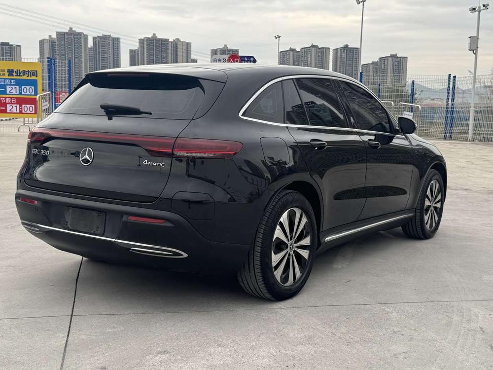 Mercedes-Benz Mercedes-Benz EQC