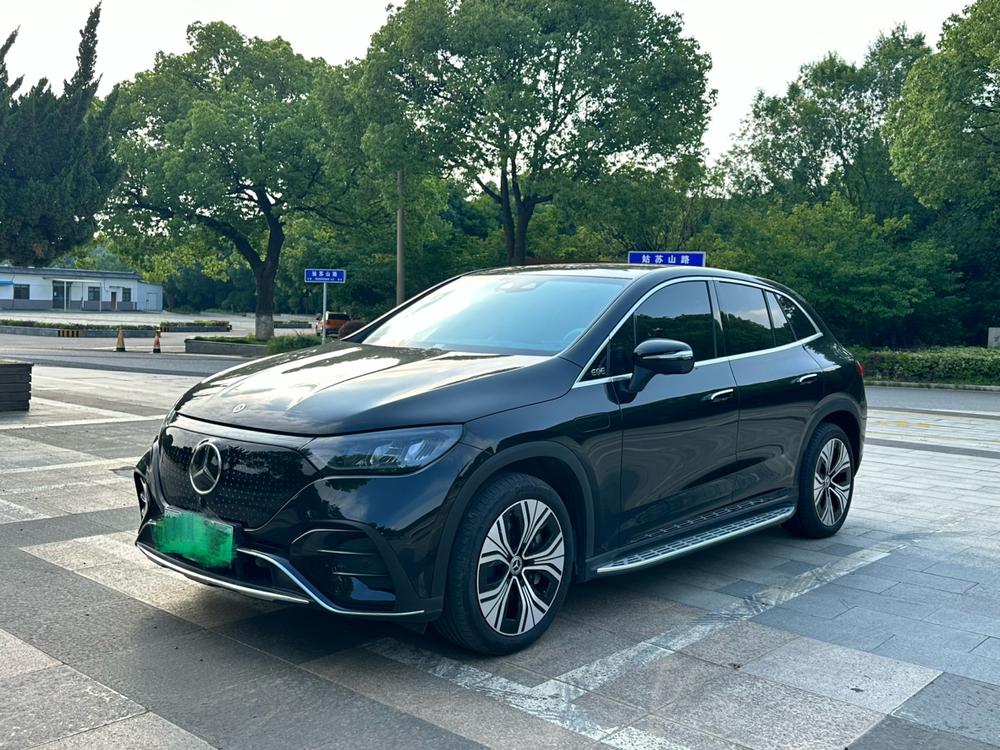 Mercedes-Benz Mercedes-Benz EQE SUV