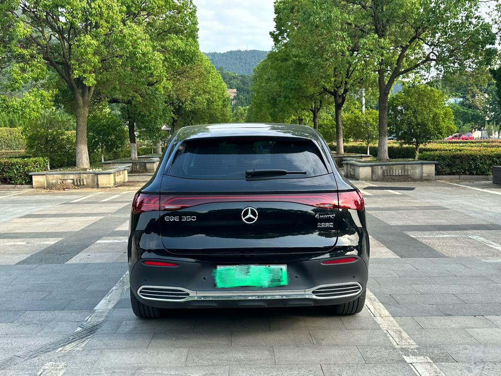 Mercedes-Benz Mercedes-Benz EQE SUV