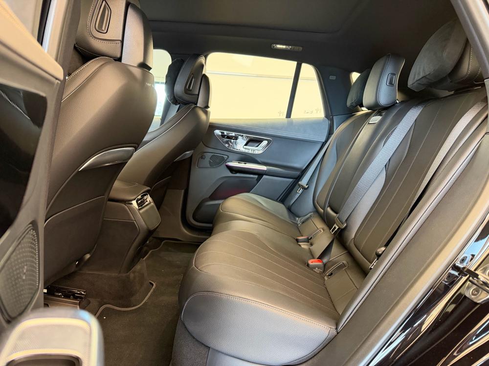 Mercedes-Benz Mercedes-Benz EQE SUV