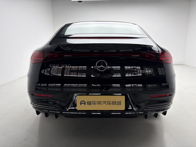 Mercedes-Benz Mercedes-Benz EQE