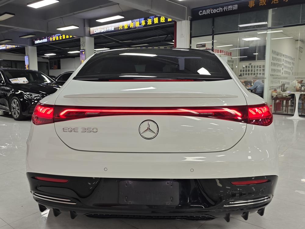 Mercedes-Benz Mercedes-Benz EQE