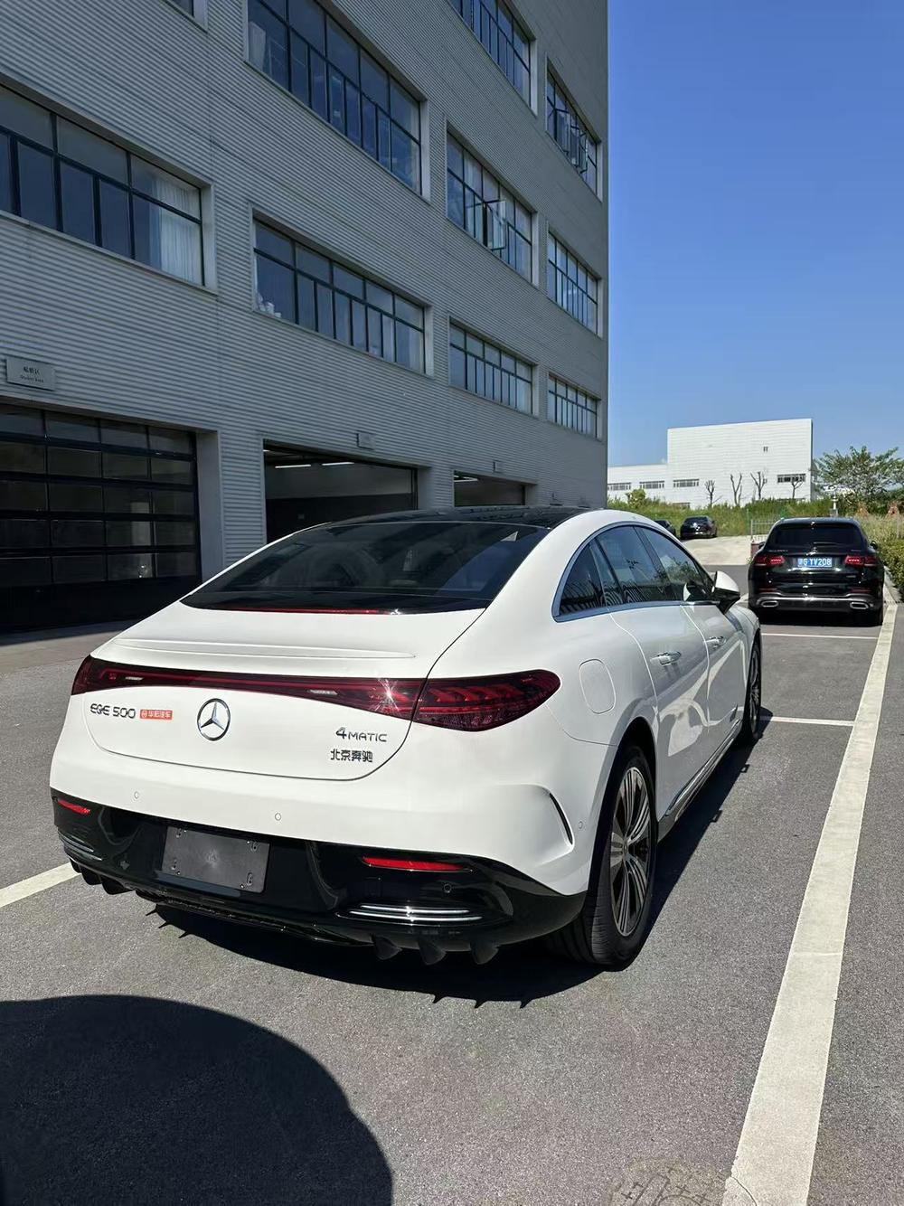 Mercedes-Benz Mercedes-Benz EQE