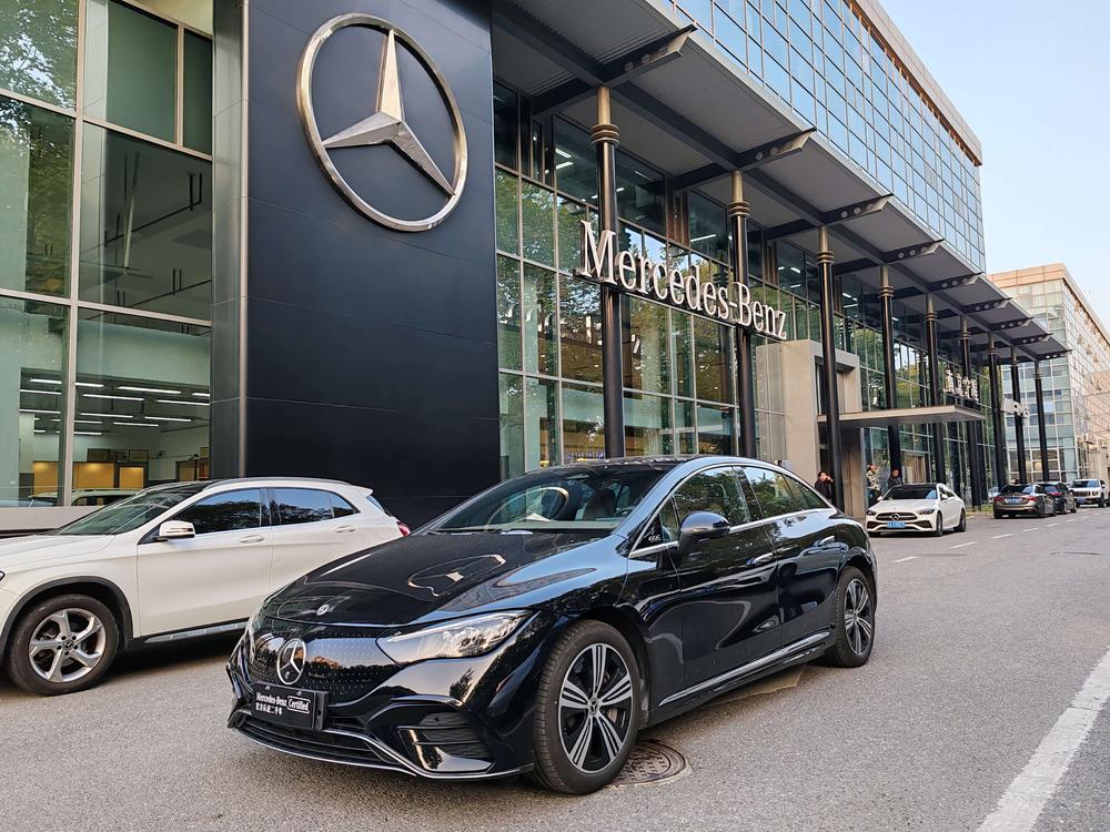 Mercedes-Benz Mercedes-Benz EQE
