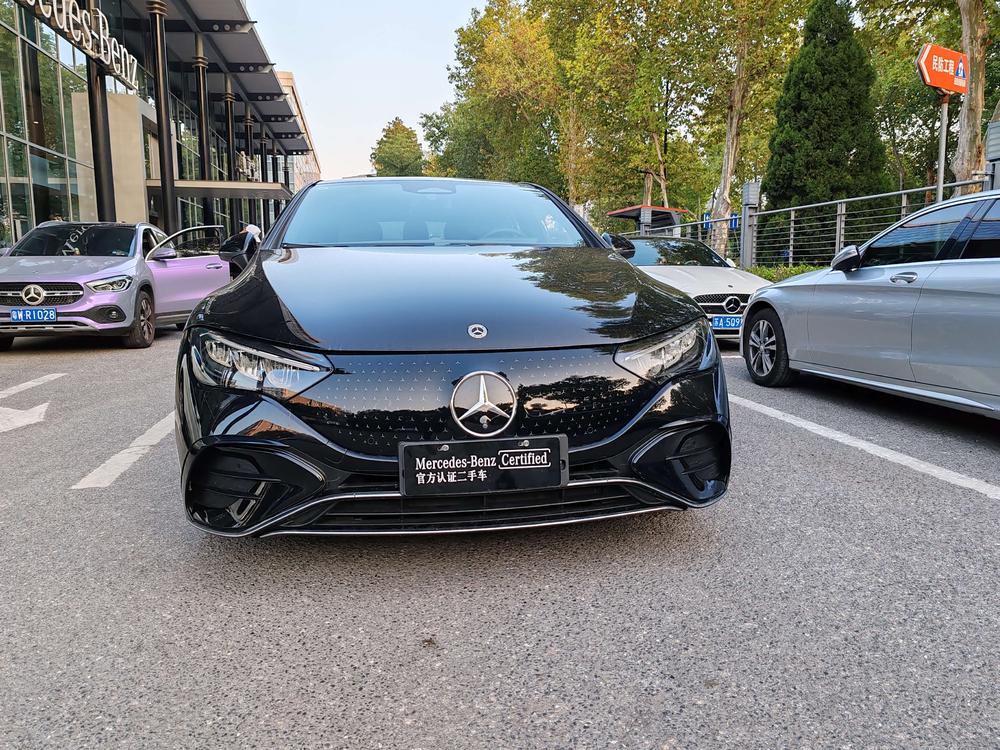 Mercedes-Benz Mercedes-Benz EQE