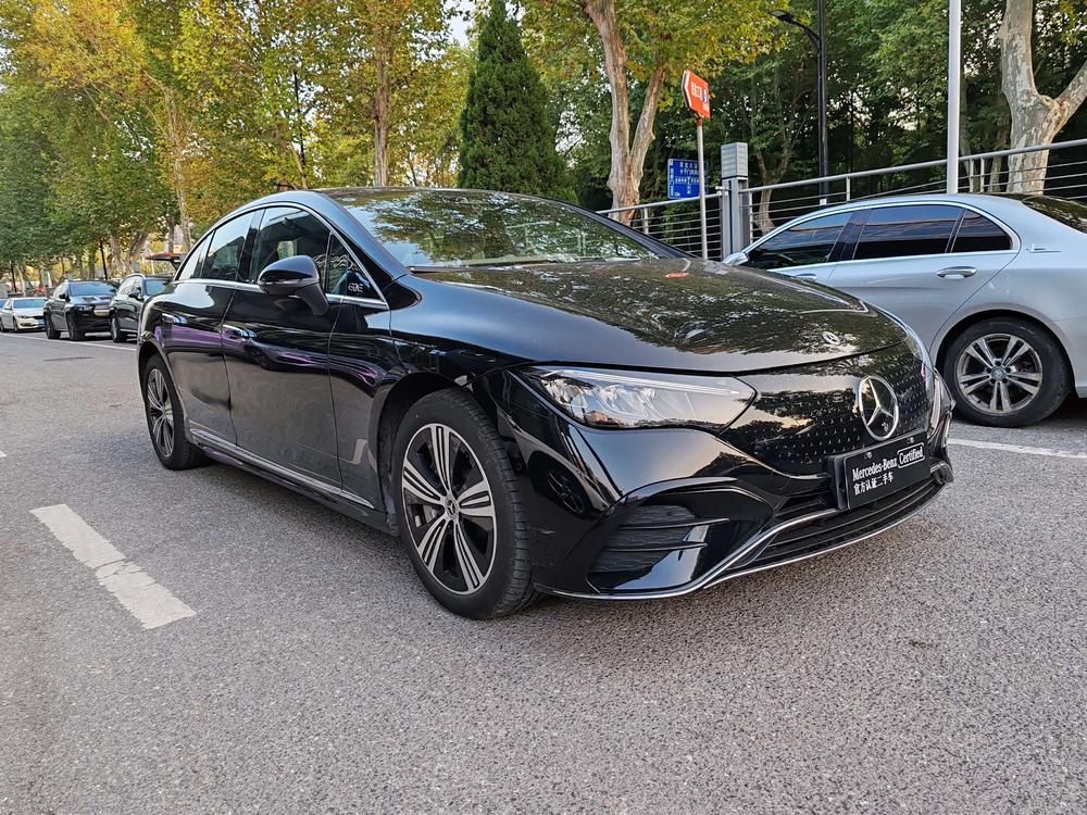 Mercedes-Benz Mercedes-Benz EQE