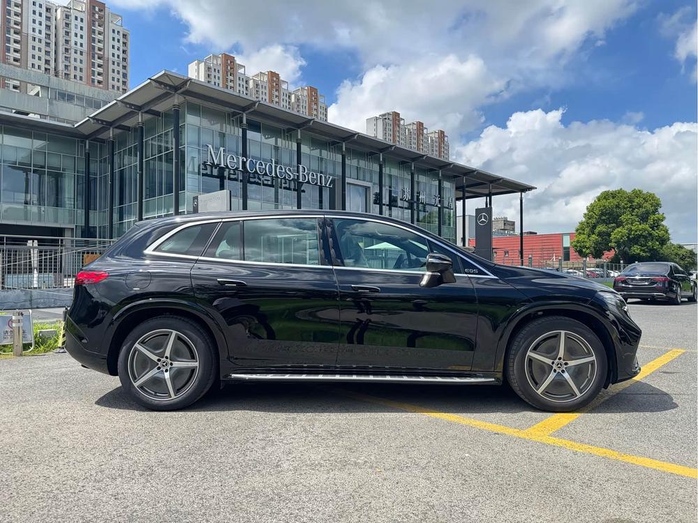 Mercedes-Benz Mercedes-Benz EQS SUV