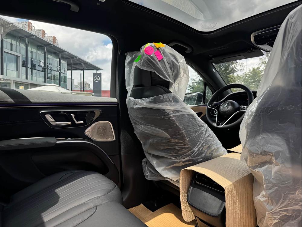 Mercedes-Benz Mercedes-Benz EQS SUV