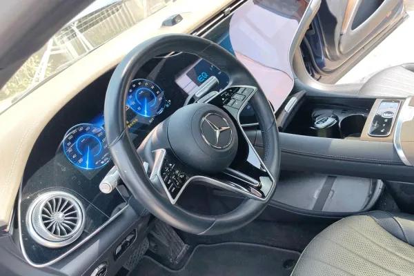 Mercedes-Benz Mercedes-Benz EQS