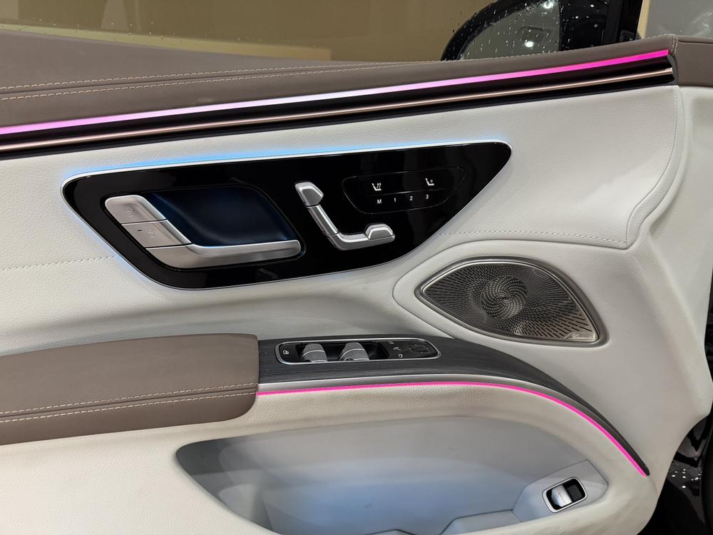 Mercedes-Benz Mercedes-Benz EQS