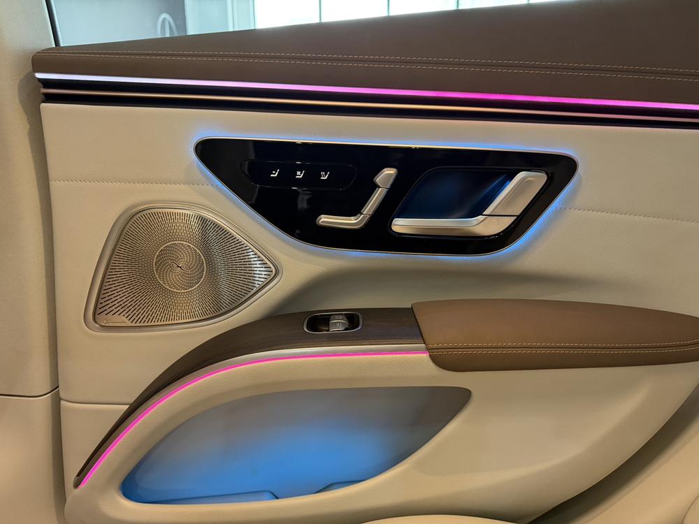 Mercedes-Benz Mercedes-Benz EQS