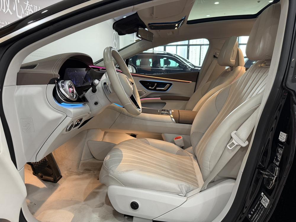 Mercedes-Benz Mercedes-Benz EQS