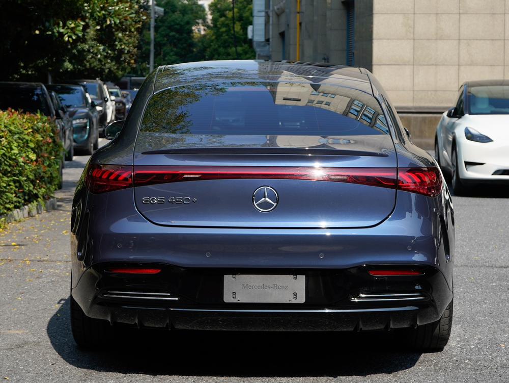 Mercedes-Benz Mercedes-Benz EQS