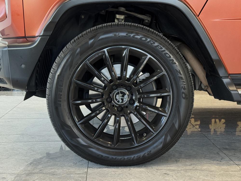 Mercedes-Benz Mercedes-Benz G-Class