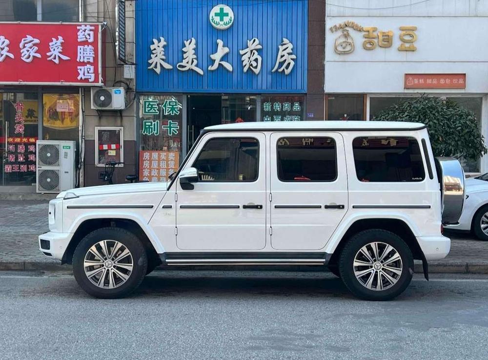 Mercedes-Benz Mercedes-Benz G-Class