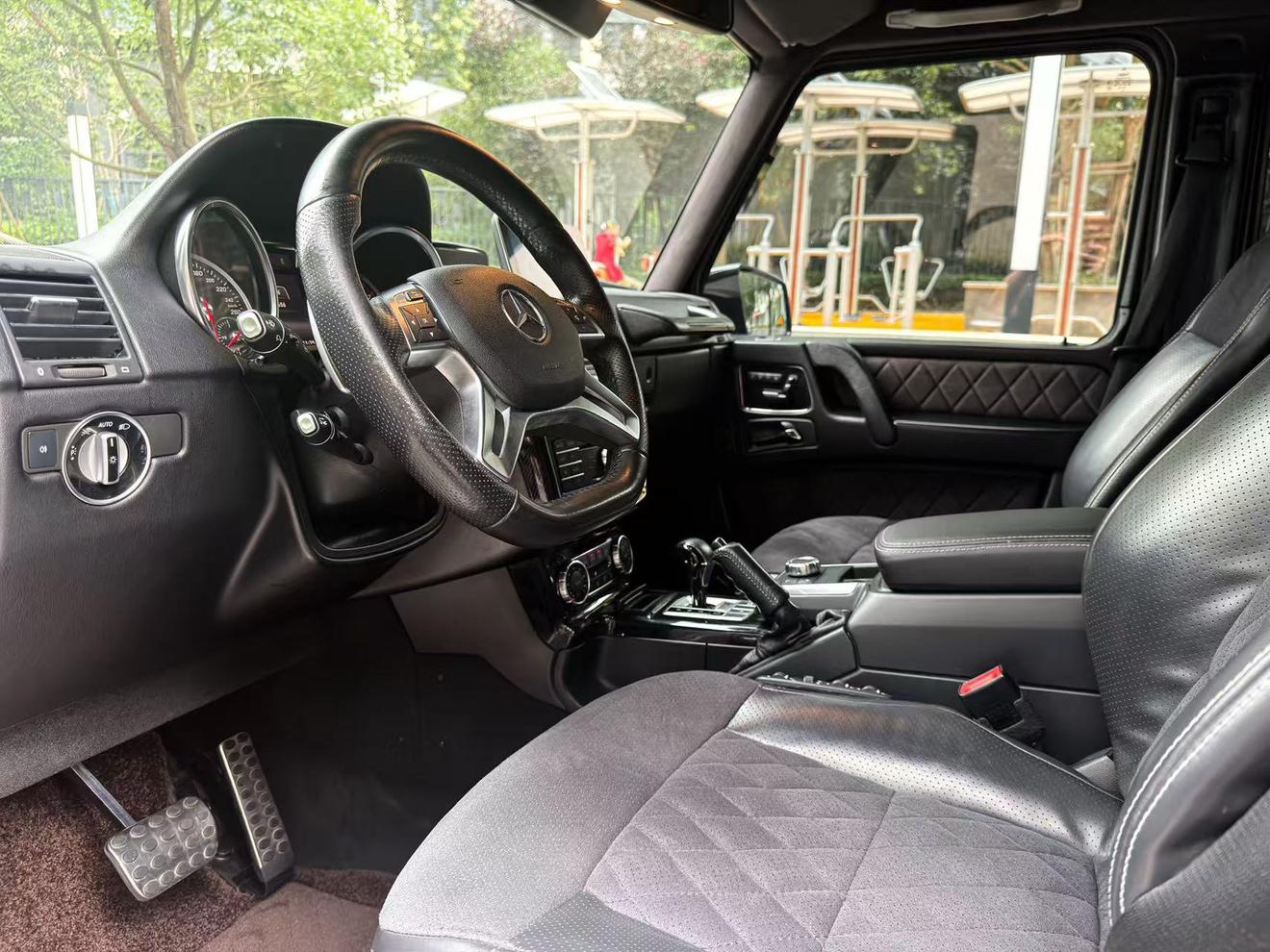 Mercedes-Benz Mercedes-Benz G-Class